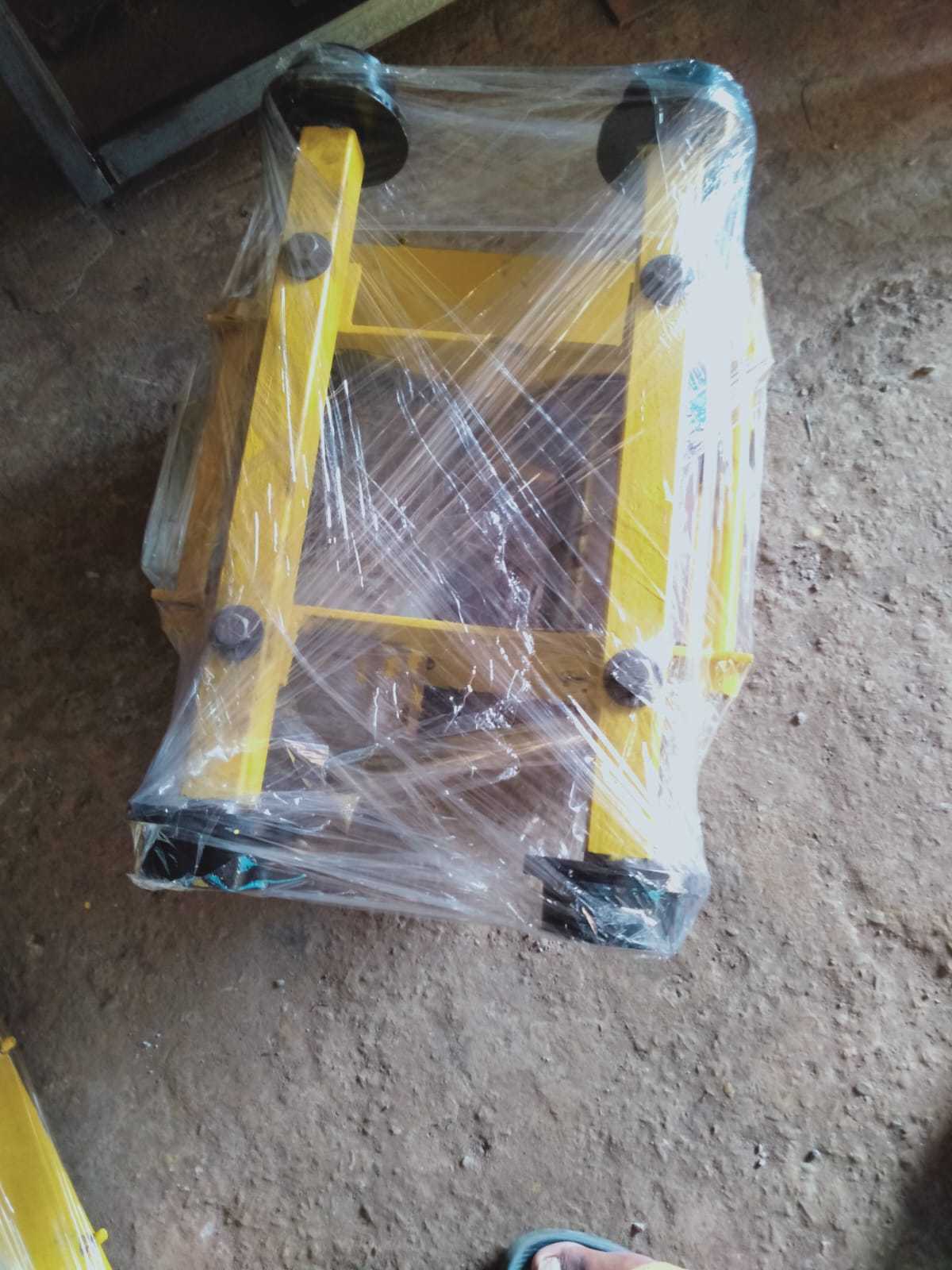 Moulding Box Lift Trolley